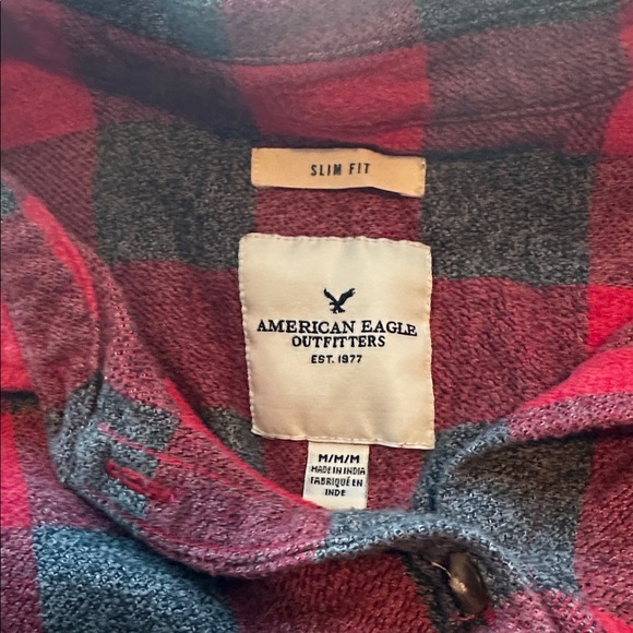 American Eagle Outfitters Red and Gray plaid Flannel Shirt - Picture 5 of 5
